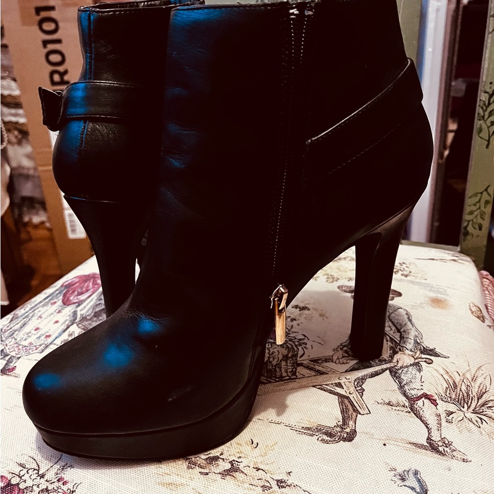 Le Château ankle boots - Picture 3 of 9